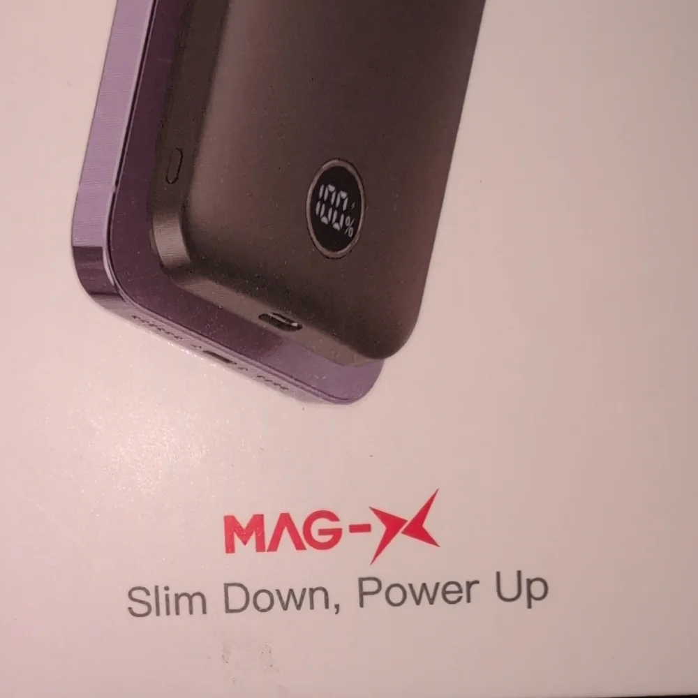 Pink Mag-X Charger for Cell Phones